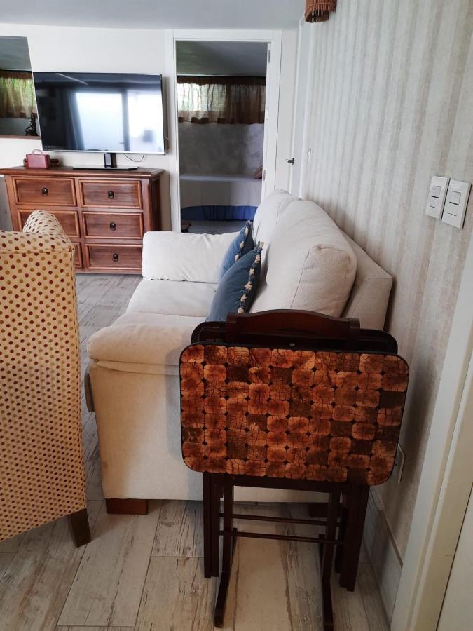 Un Apartamento Vacacional Con Detalles De Un Hogar Mairena del Aljarafe Exterior photo